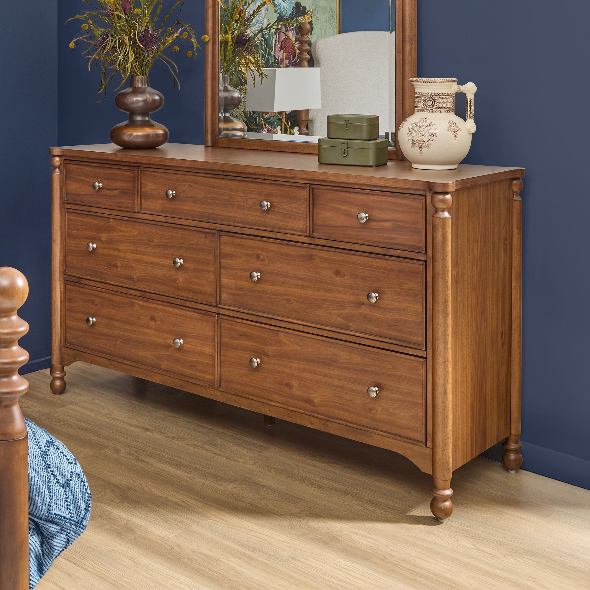 Commode en noyer