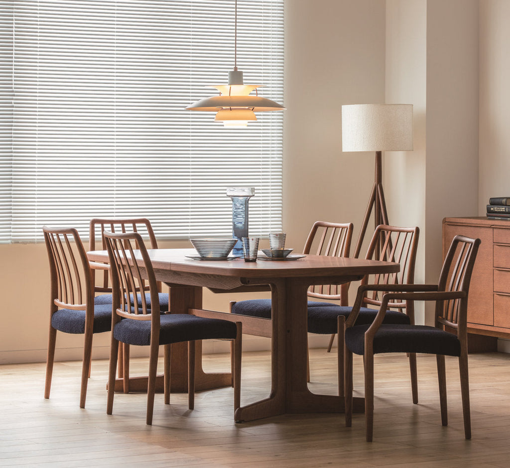 Table à manger extensible en chêne et noyer
