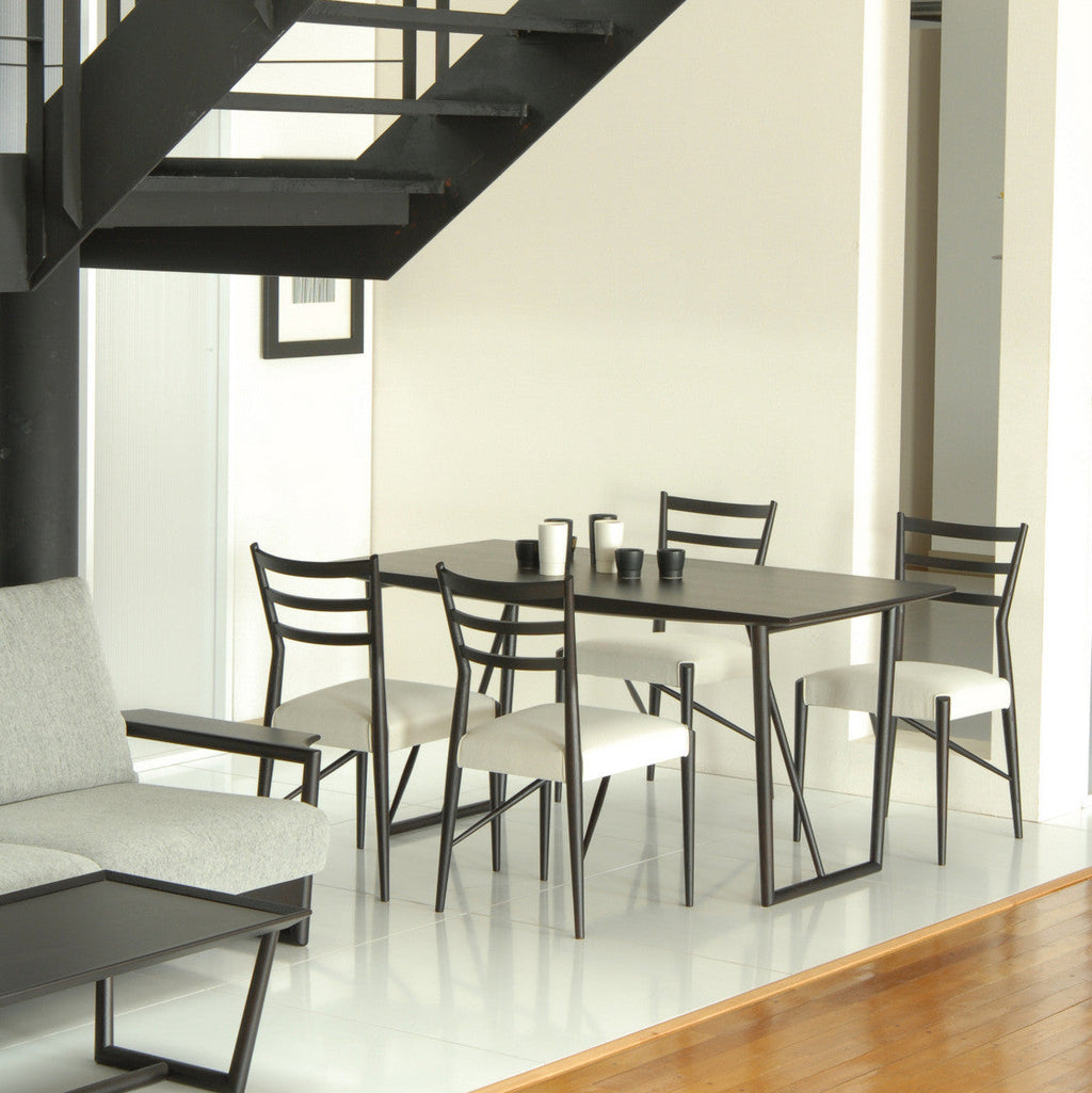 Chaise de salle à manger en noyer