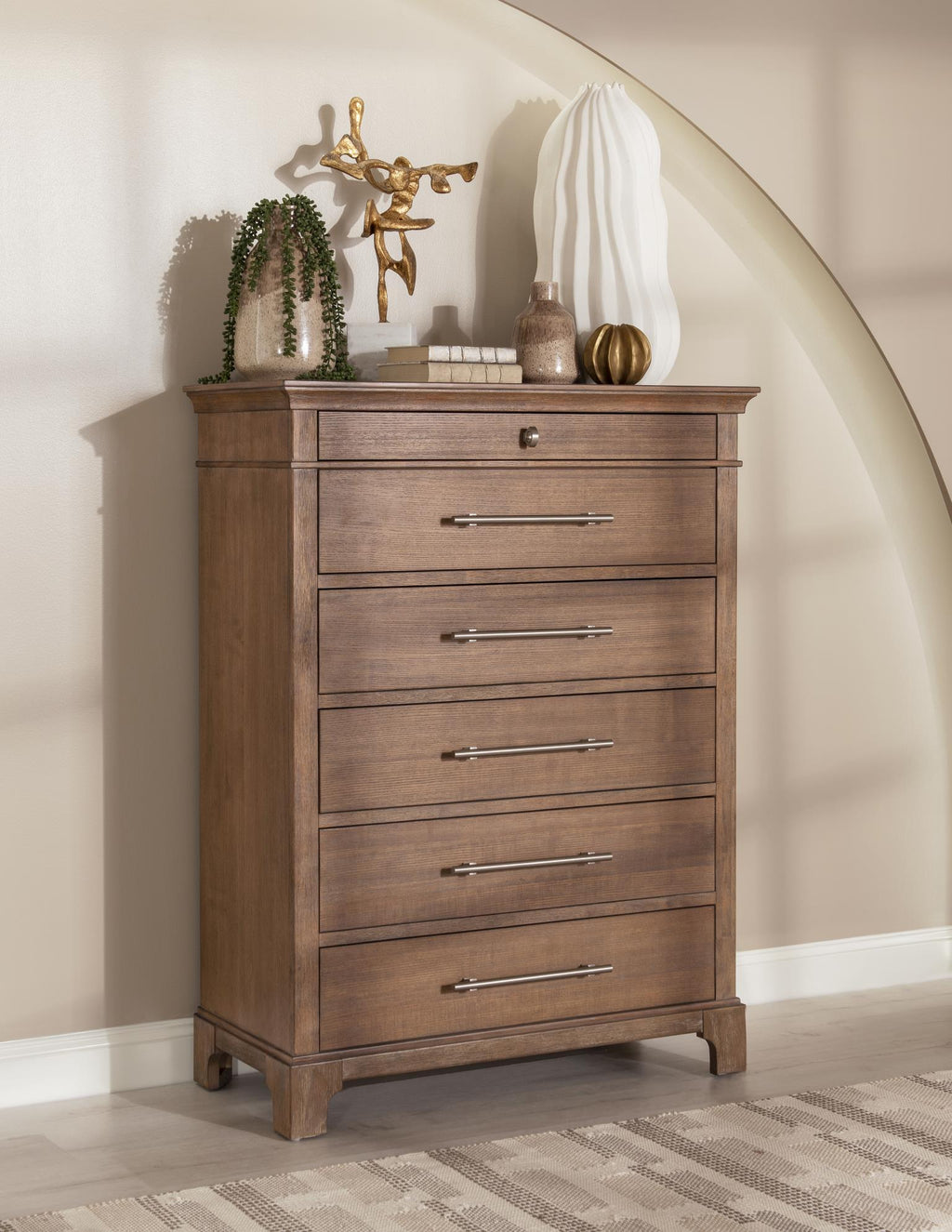 Commode six tiroirs de style transitionnel