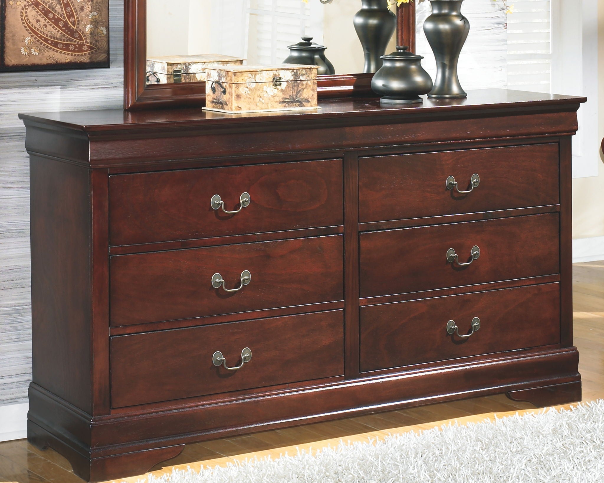 Commode traditionnelle brun foncé avec miroir
